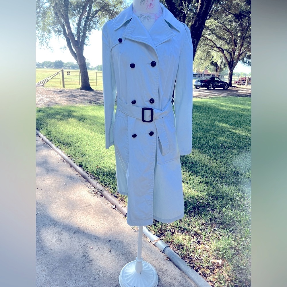 Sears Vintage Coat Dress. Size 12. Pastel Blue. In good vintage condition.